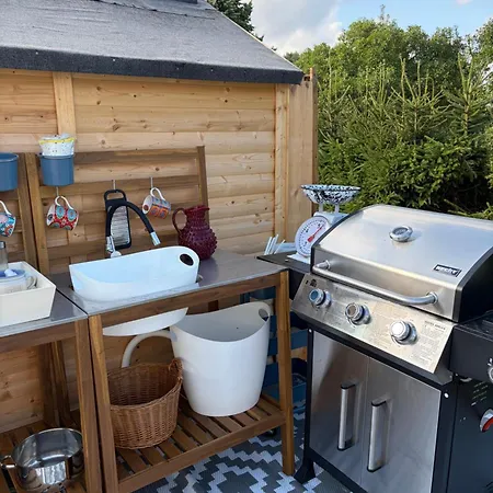Bouda Na Brehu Glamping Puksice