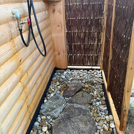 Glamping Bouda Na Brehu Puksice